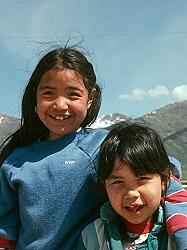60-25-G    Inuit girls, Alaska. &copy; ADAMS / HANSEN PHOTOGRAPHY