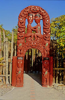 Maori carving at Whakarewarewa Thermal Reserve, Rotorua, New Zealand.   &copy; ADAMS / HANSEN STOCK PHOTOS